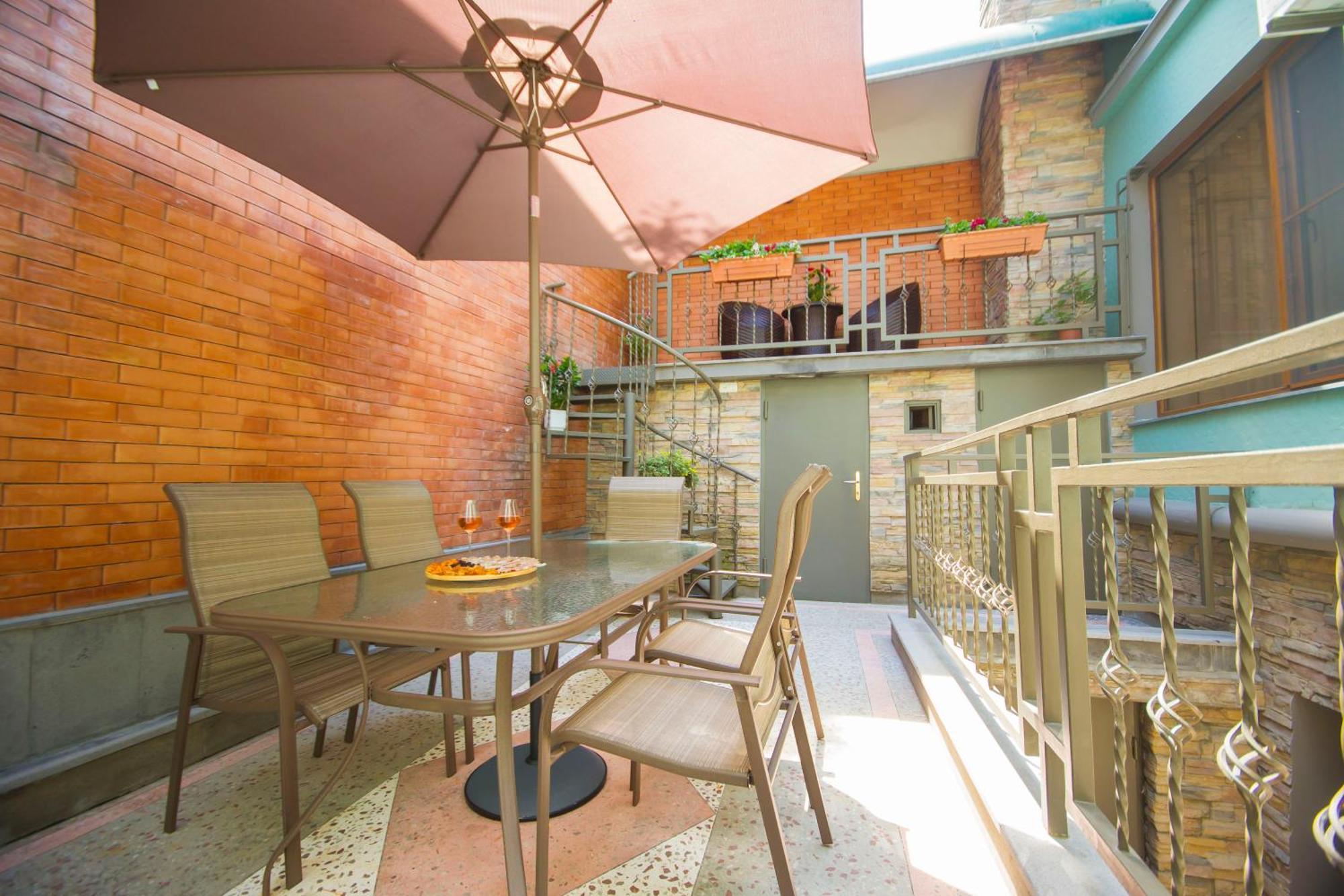 Boutique Stay Tbilisi Esterno foto